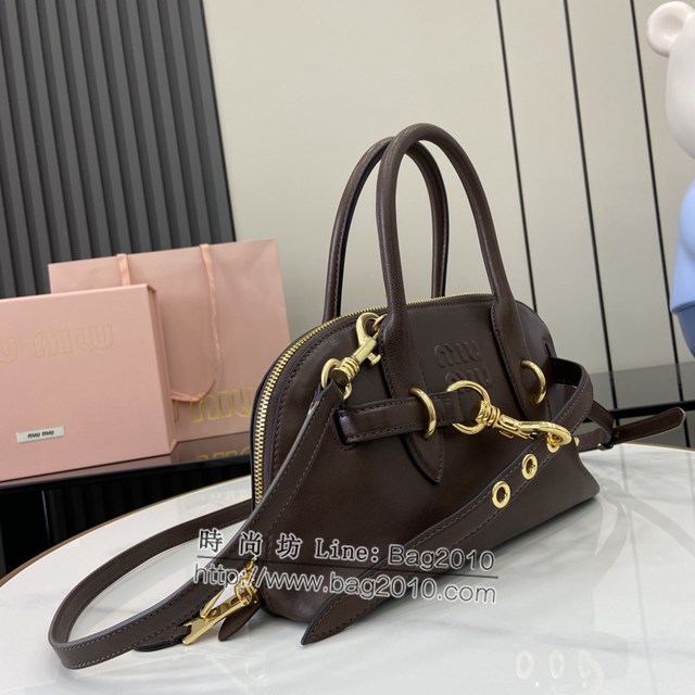 miumiu專櫃繆繆最新款爆款保齡球包原廠皮革手提包 jh2347型號：5bb169